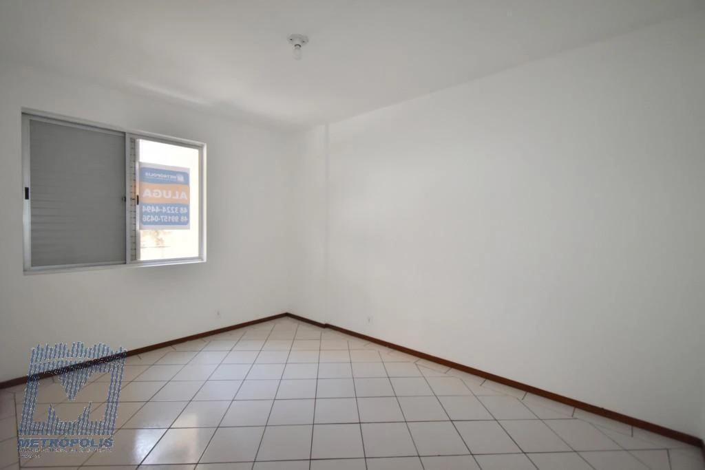 Пральна машина та 1 спальня: квартира 48 м² — photo 6