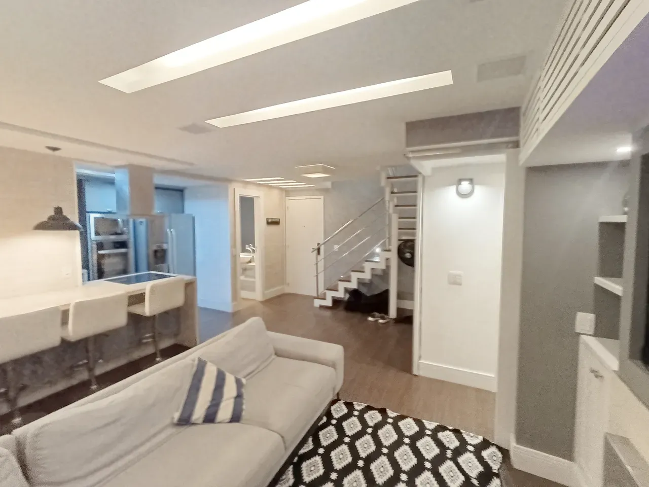 Cobertura duplex mobiliada com 2 quartos e 4 banheiros — photo 14