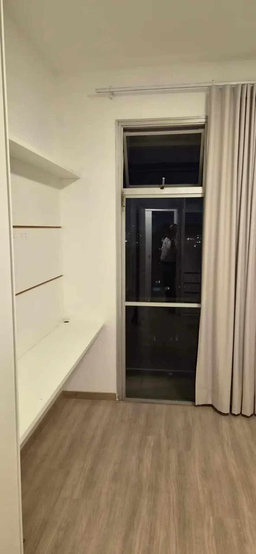 Home office in a one-bedroom apartment, 61 m² — photo 8