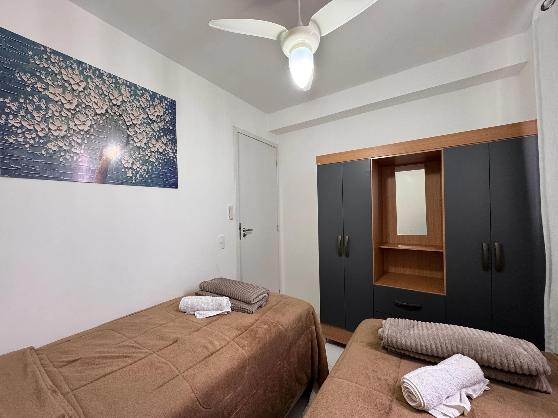 2-bedroom apartment in a building with a sauna — photo 21