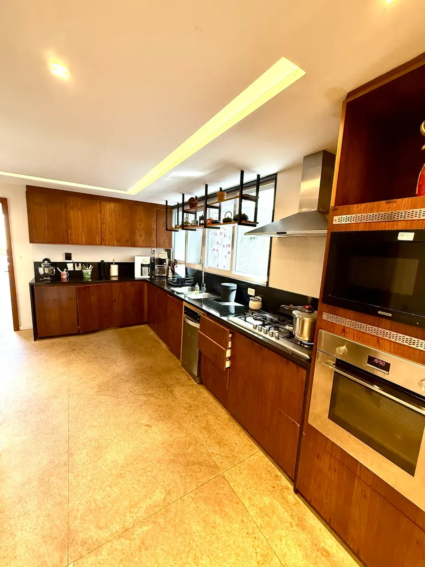 Furnished house, 600 m², with a dishwasher — photo 19