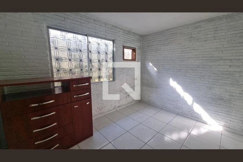 5-bedroom house with a washing machine — photo 15