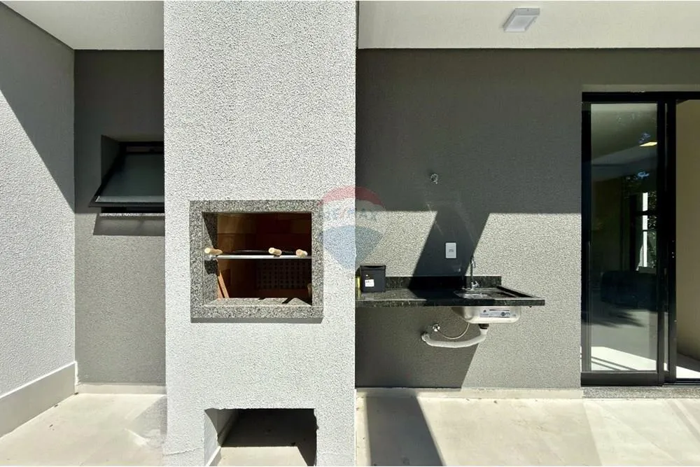 Furnished 93 m² studio on the 2nd floor with terrace — photo 15