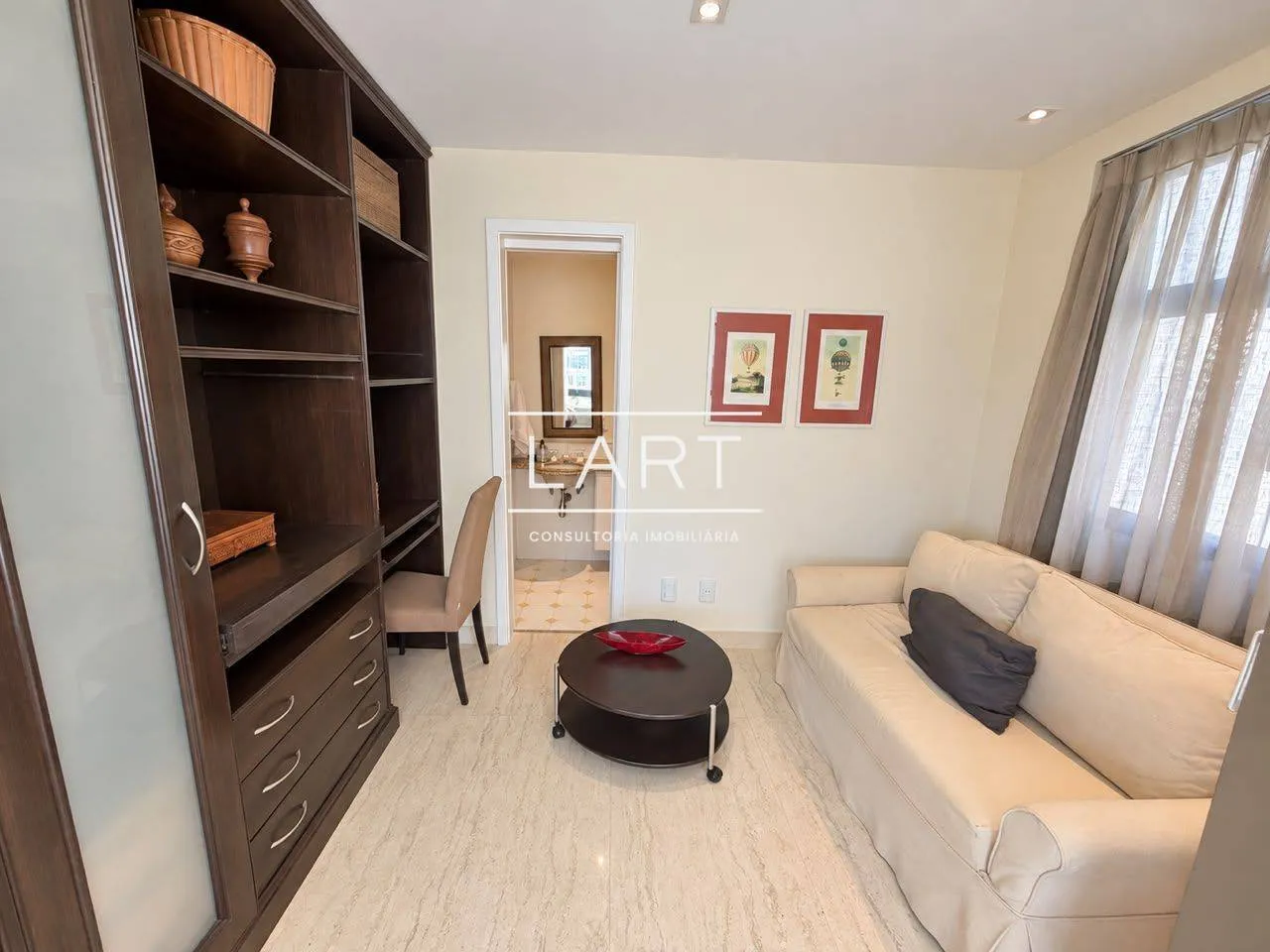 Furnished apartment, 220 m², with floor-to-ceiling windows — photo 22