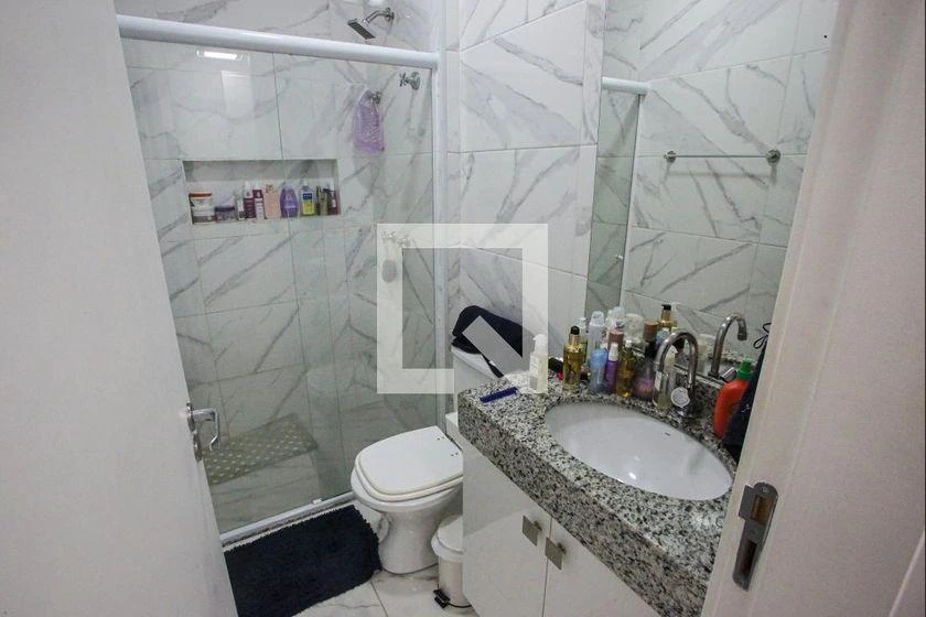 Furnished house with 4 bedrooms and 167 m² — photo 40