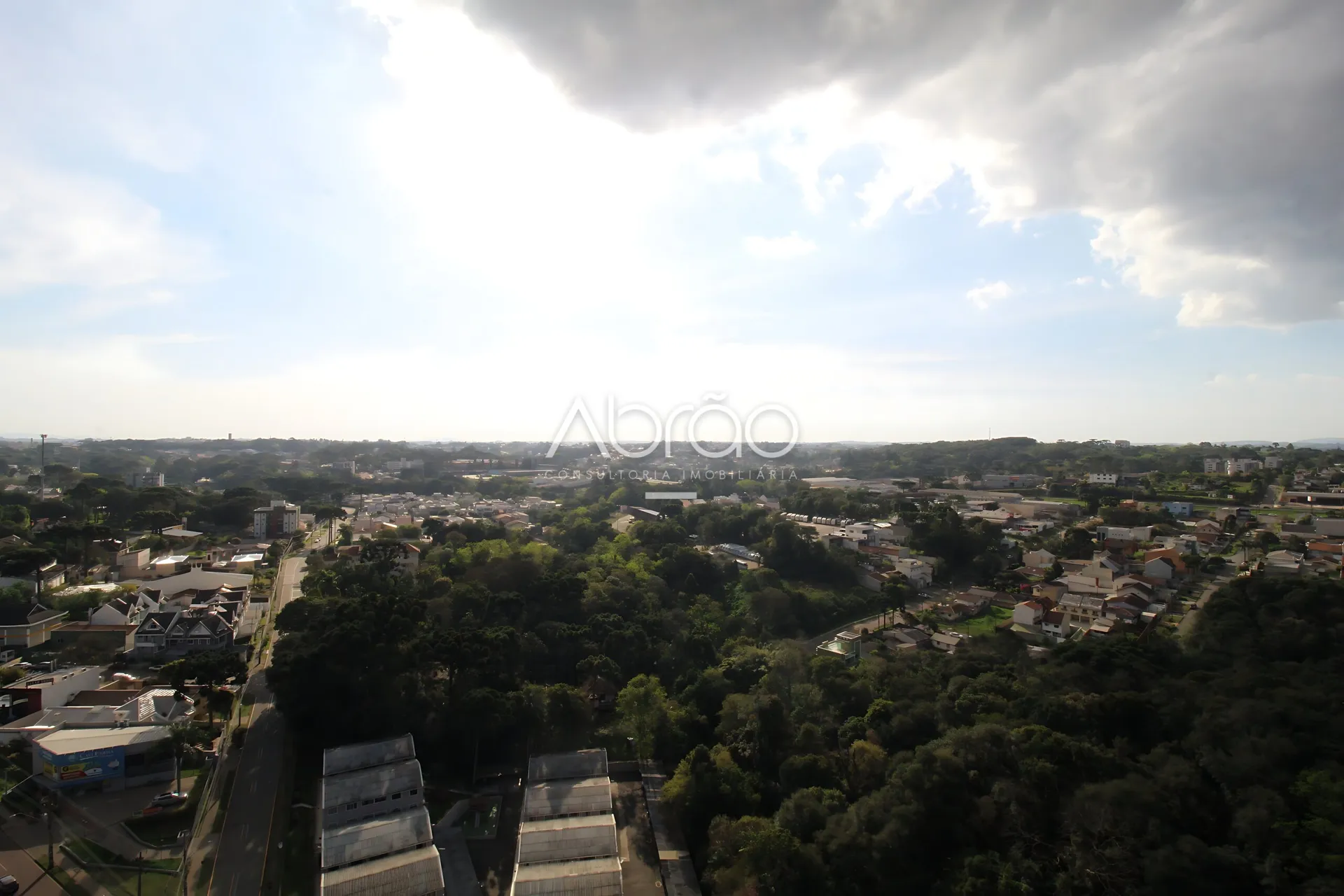 Furnished duplex apartment with 4 suites and 5 baths — photo 9