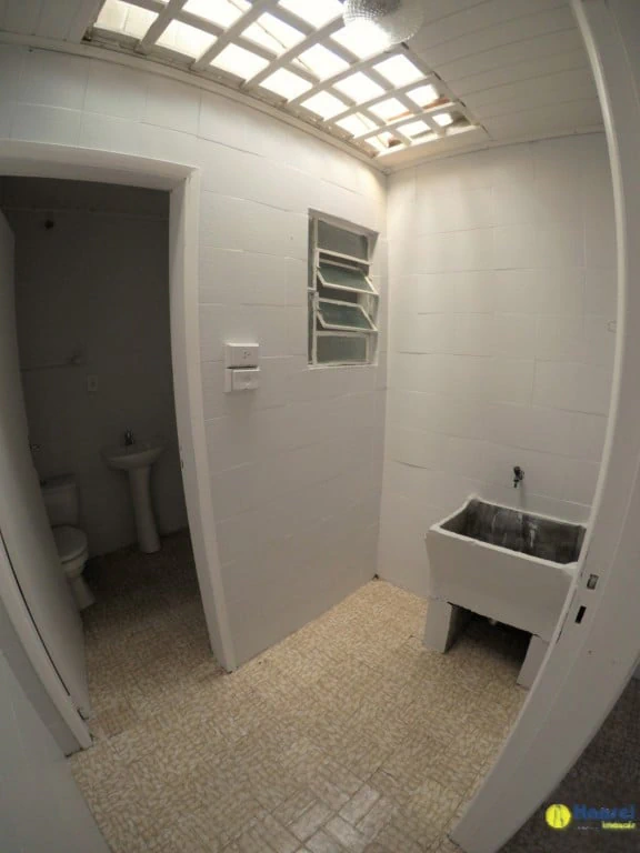Дерев'яна підлога або ламінат та 1 спальня: будинок 40 м² — photo 5