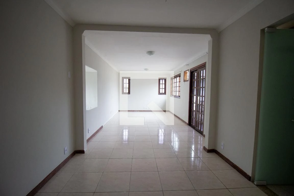 4-bedroom house with a private pool in Rio de Janeiro — photo 40