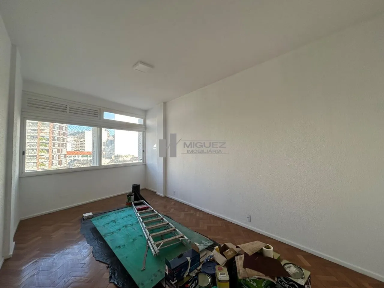 3-bedroom, 3-bath apartment with 1 parking space — photo 15