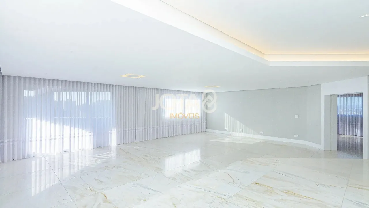 4-bedroom apartment with 607 m² and 4 parking spots — photo 6