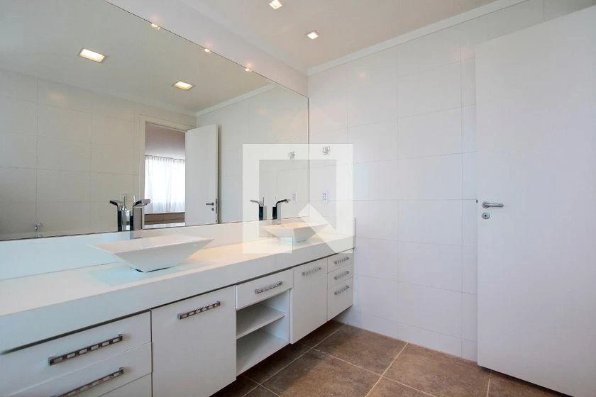Apartamento para locação com 3 suítes e 4 banheiros — photo 15