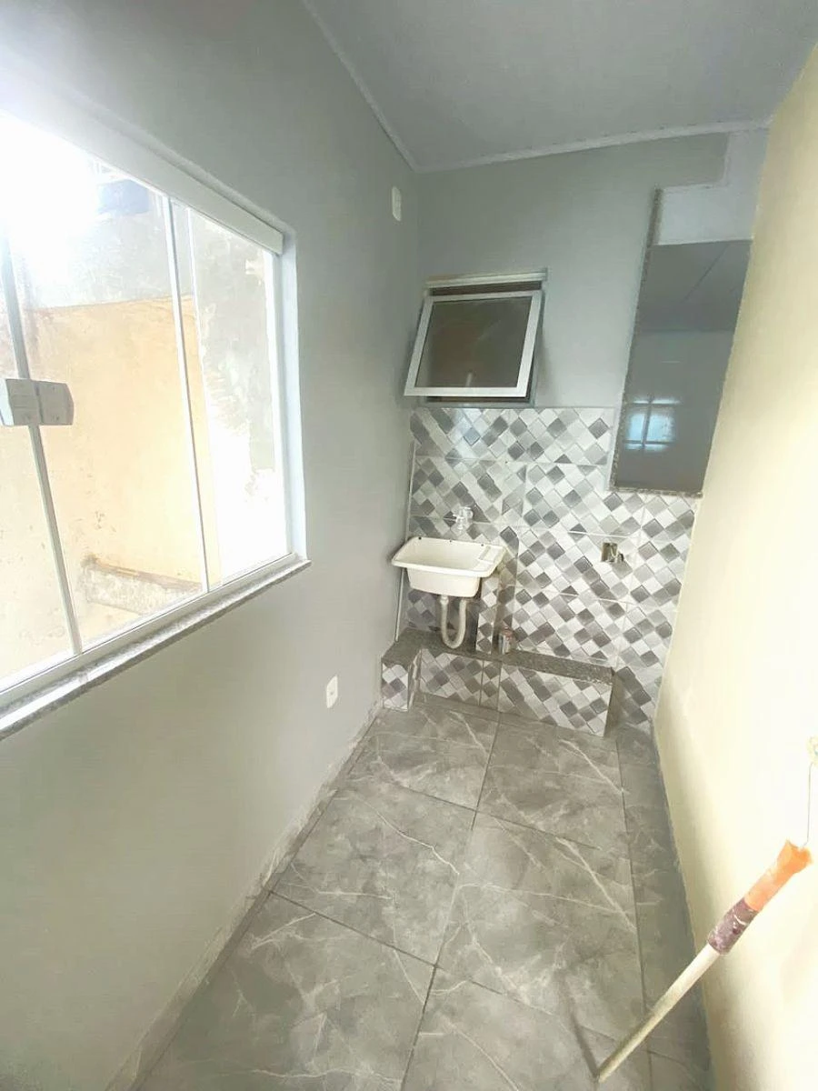 1-bedroom apartment on the 2nd floor with no parking — photo 2