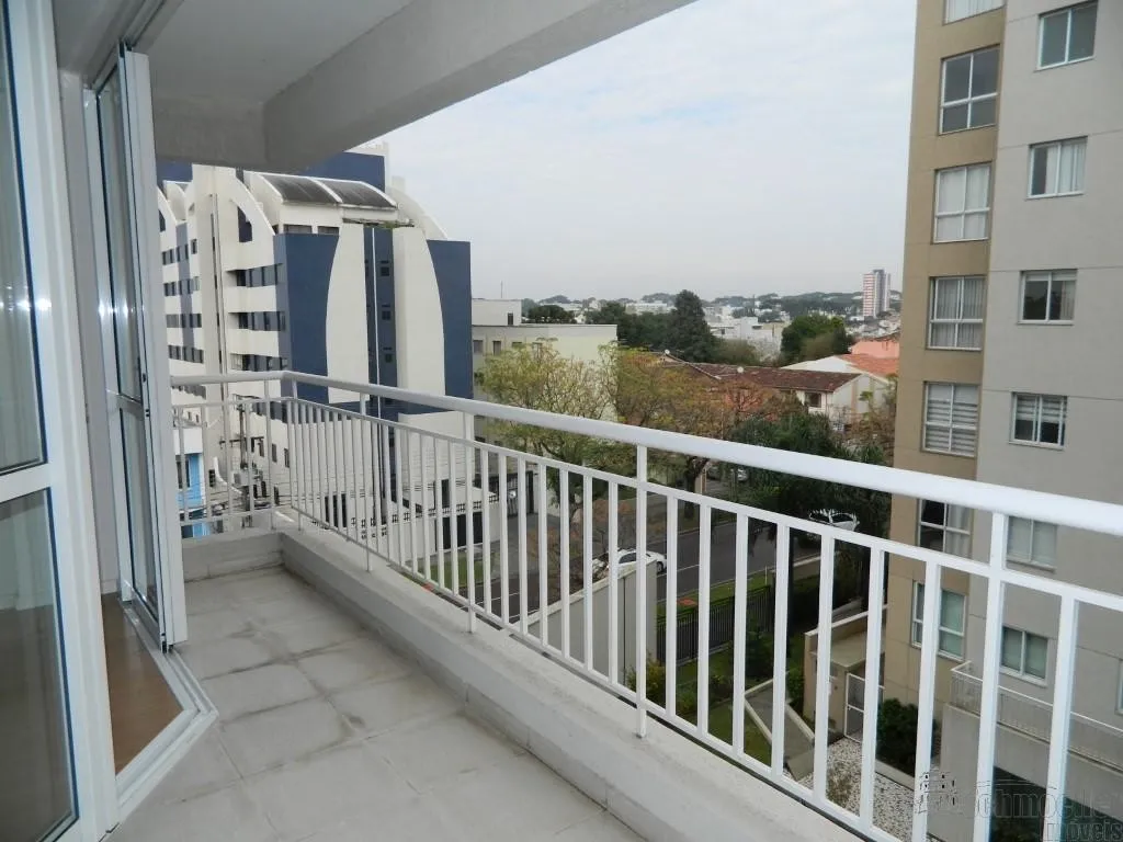 Балкон з грилем та 2 спальні: квартира 70 м² — photo 10