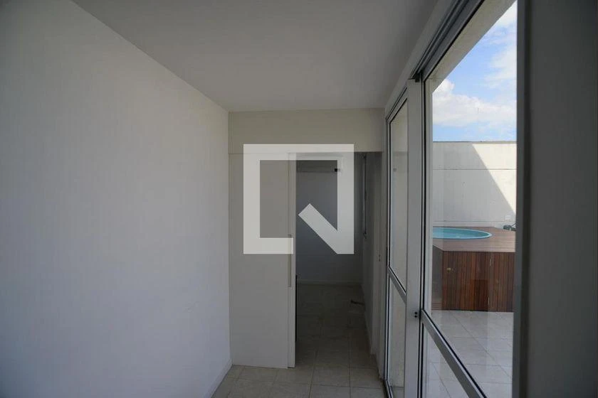 3-bedroom apartment with 225 m², 1 suite and balcony — photo 31