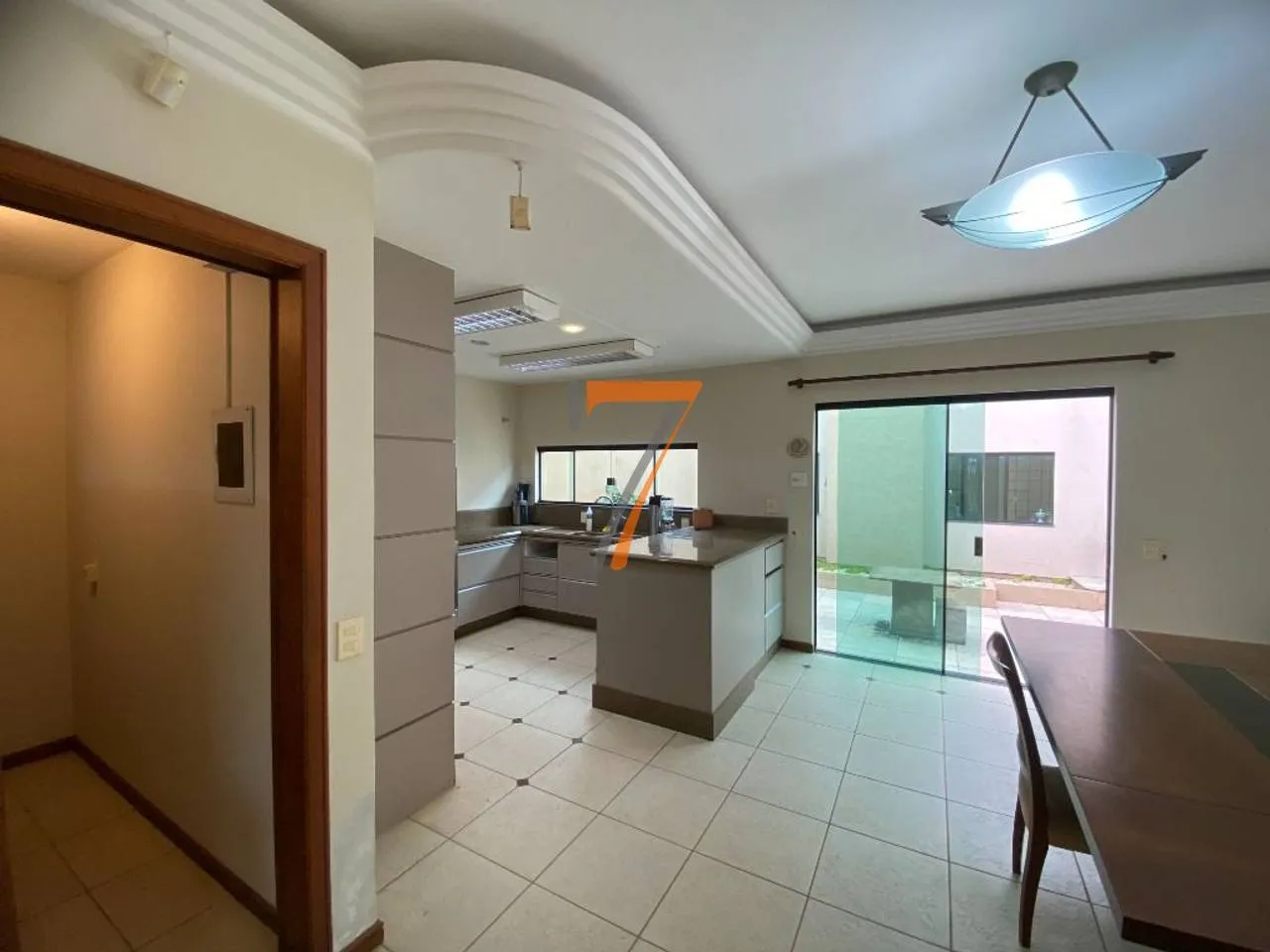 3-bedroom house with a water view in Florianópolis — photo 14