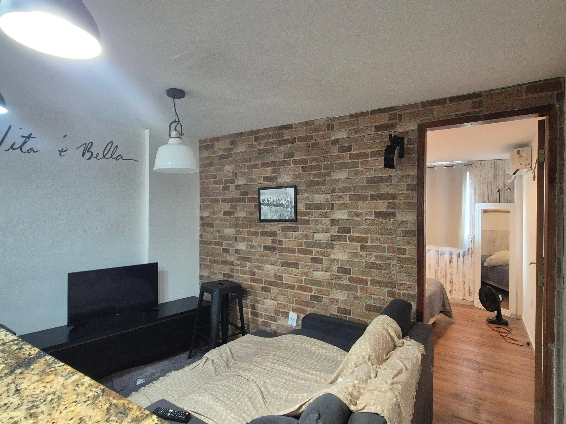 Furnished apartment with 1 en-suite bedroom and open kitchen