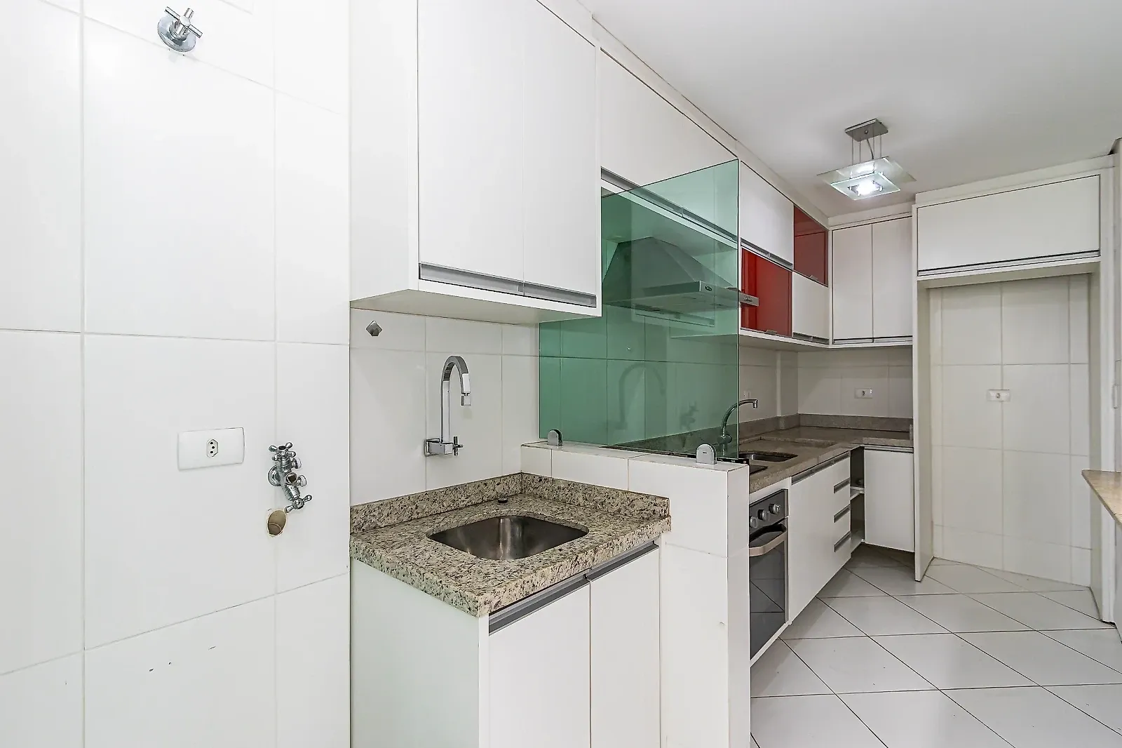 Apartamento de 2 quartos com varanda gourmet, Bacacheri — photo 28