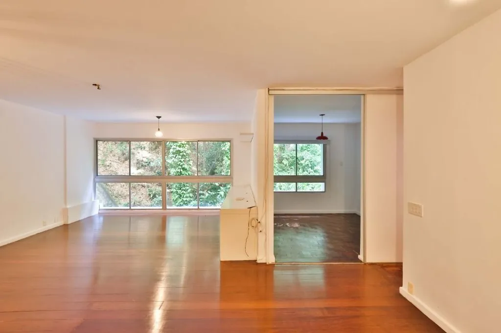 3-bedroom apartment with 2 baths and 125 m² floor area — photo 5