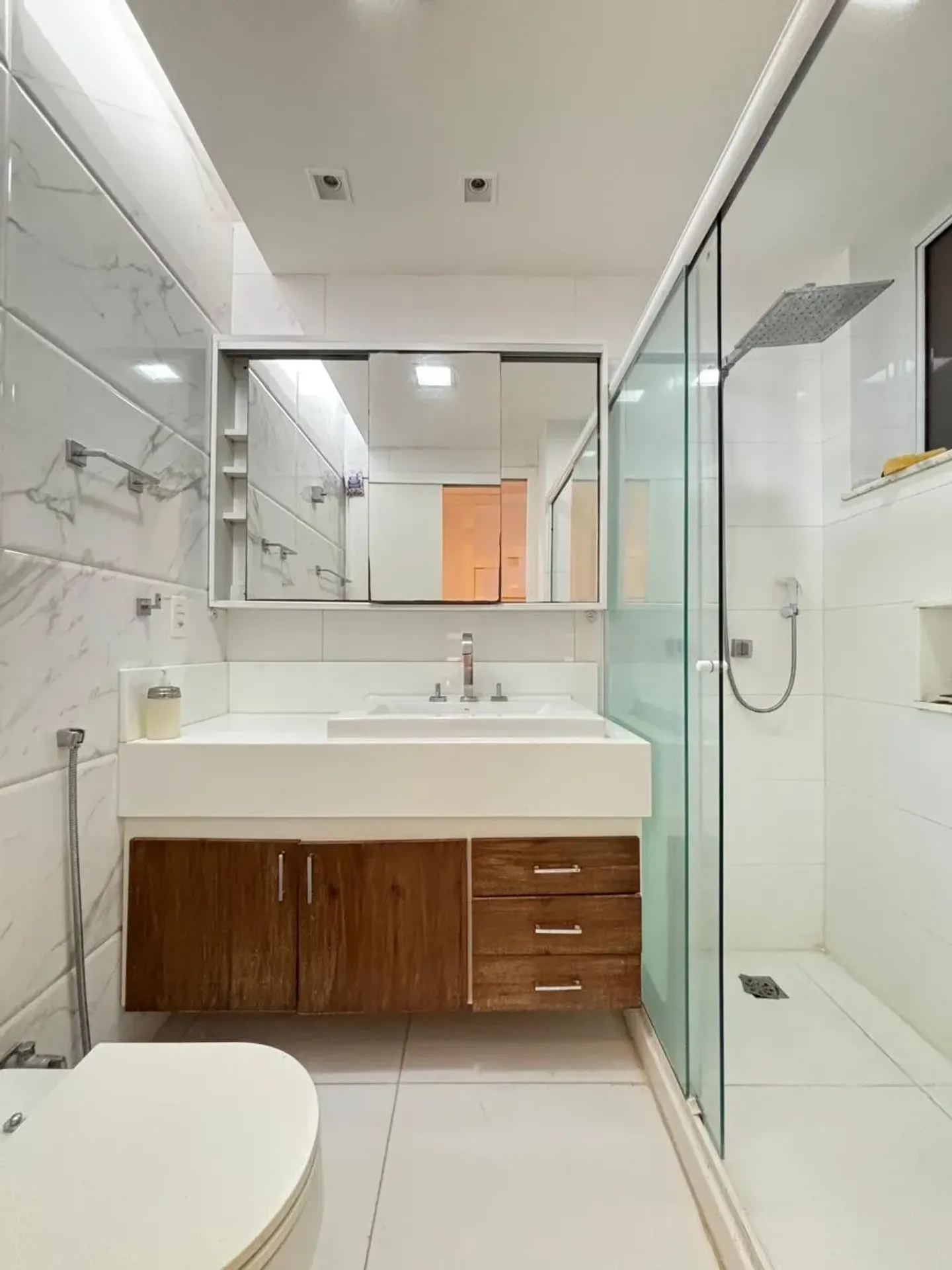 Apartamento sem mobília com ar-condicionado e 4 quartos — photo 25