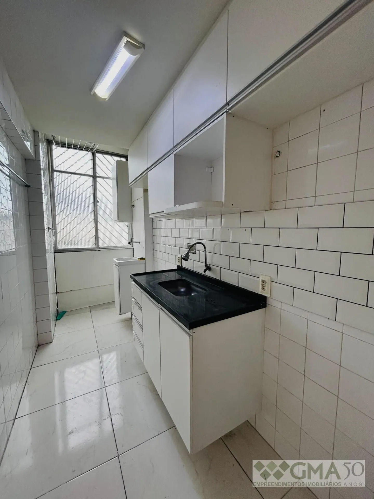 2-bedroom apartment with a washing machine — photo 17