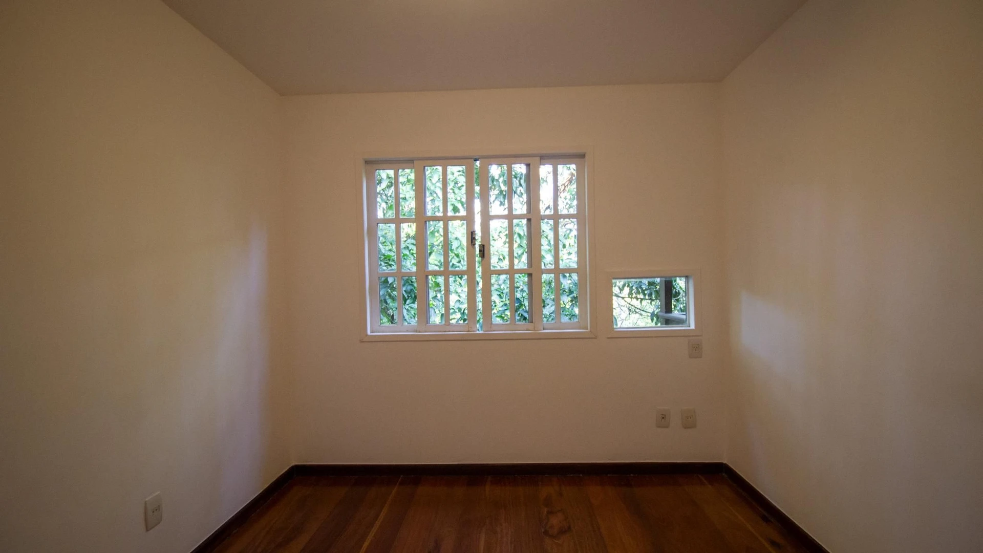 Casa com 4 quartos e 4 banheiros, com 3 vagas — photo 40