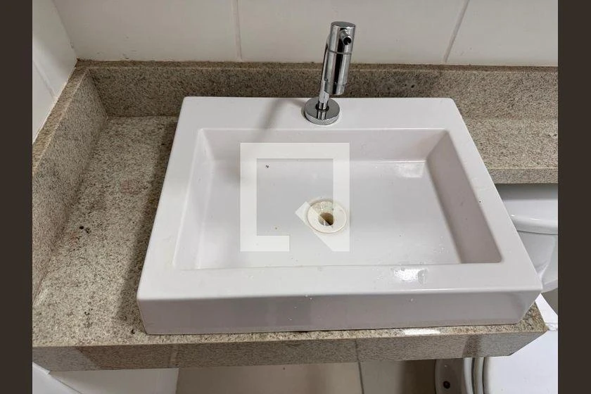 Apartamento mobiliado de 2 quartos em condomínio com piscina — photo 31