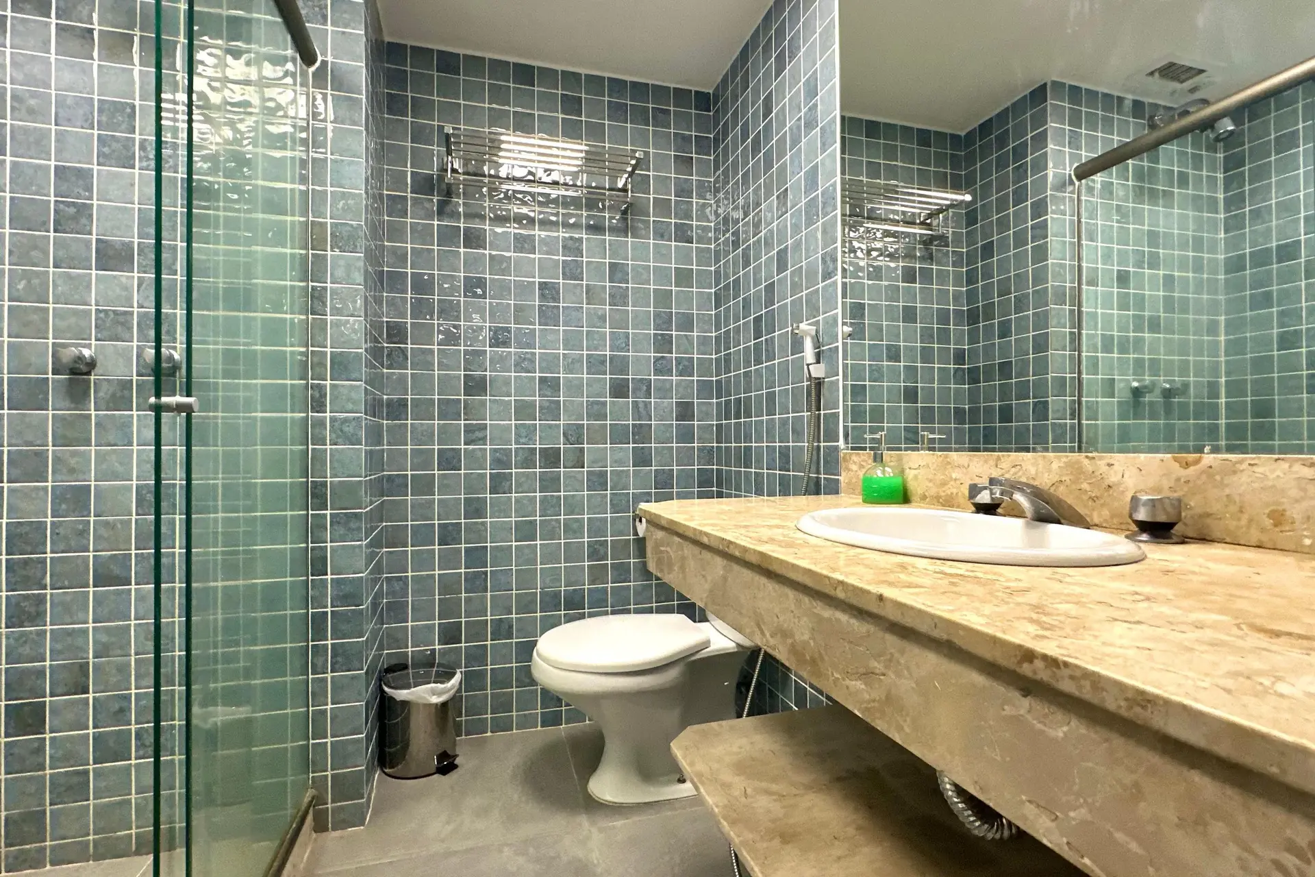 Apartamento mobiliado com 2 suítes e 3 banheiros — photo 47