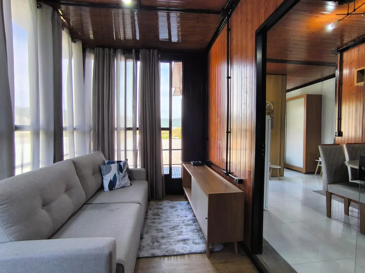Mountain view in a one-bedroom house, 36 m²