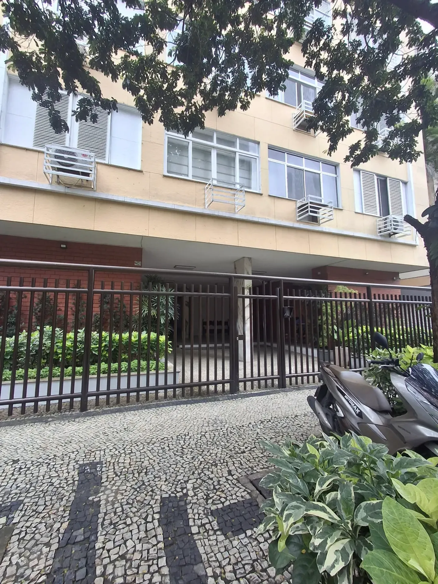 2-bedroom apartment, 1 with its own bathroom, 70 m² — photo 43