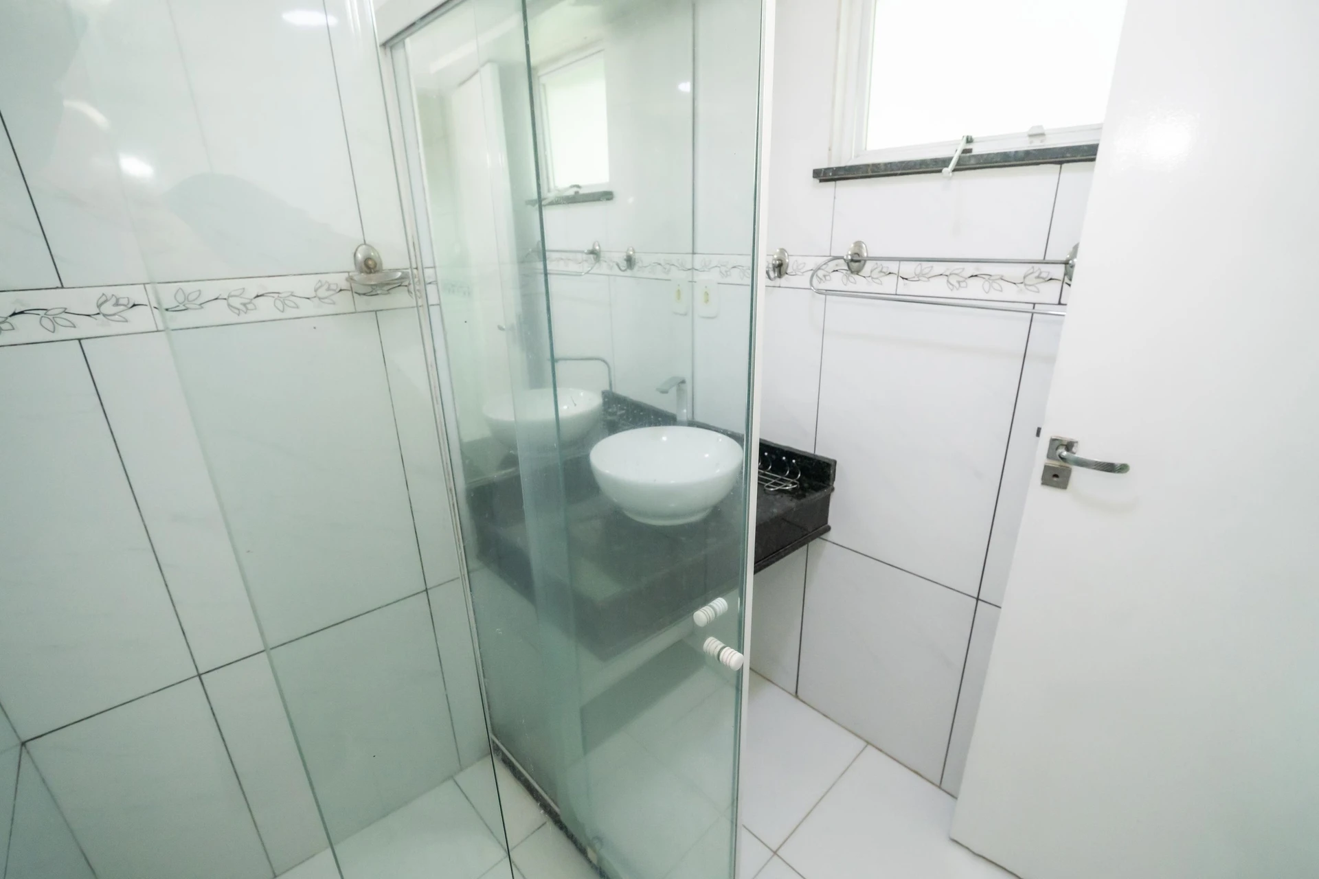 House, 70 m², with a glass-enclosed balcony — photo 10