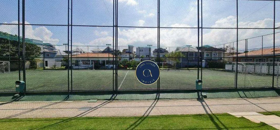 House with 6 bedrooms and 7 bathrooms, 484 m² — photo 42