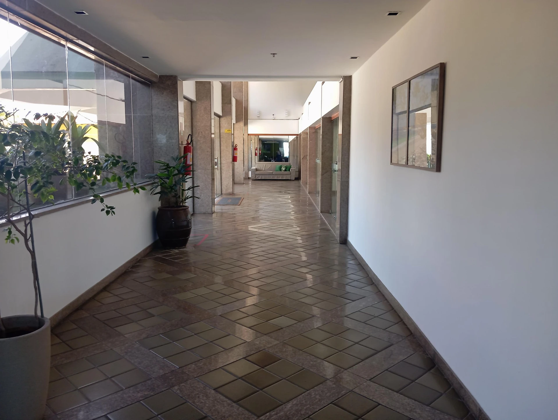 Apartamento mobiliado com 1 quarto e varanda fechada — photo 34