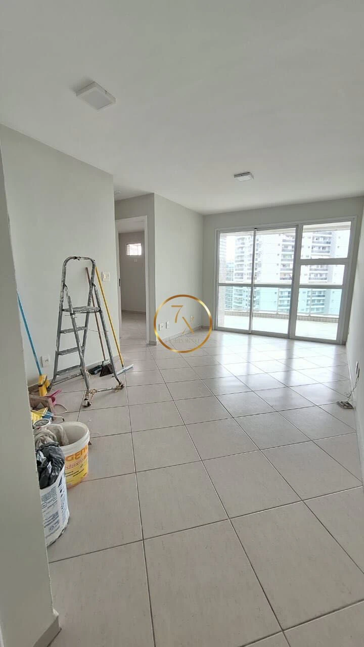 Застеклённый балкон и 2 спальни: квартира 70 м² — photo 18