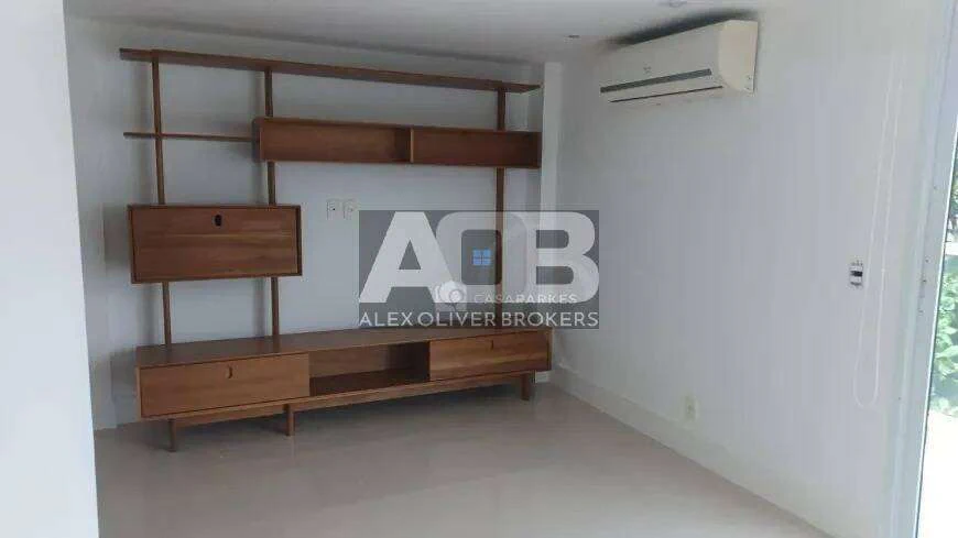 Триплекс-пентхаус 660 м² з 3 спальнями та 1 паркомісцем — photo 7