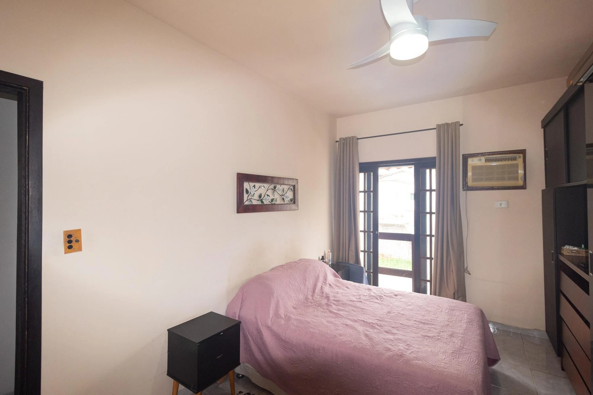 Casa amueblada con 2 dormitorios y parrilla en el balcón — photo 4