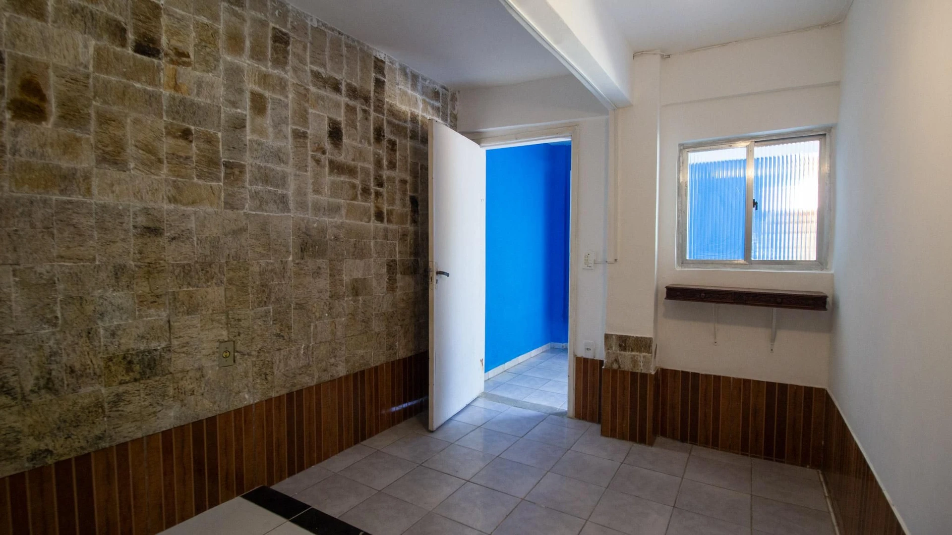 House, 260 m², with a grill on the balcony — photo 21
