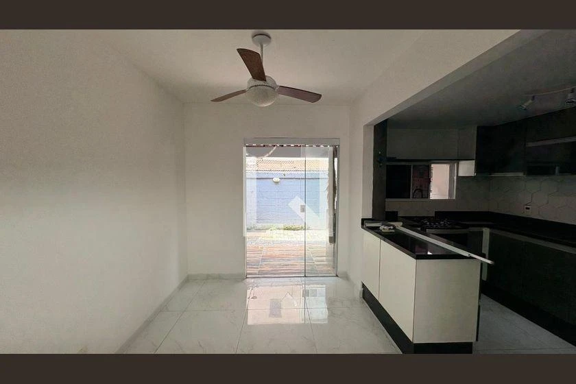 3-bedroom house, 1 with its own bathroom, 80 m² — photo 2