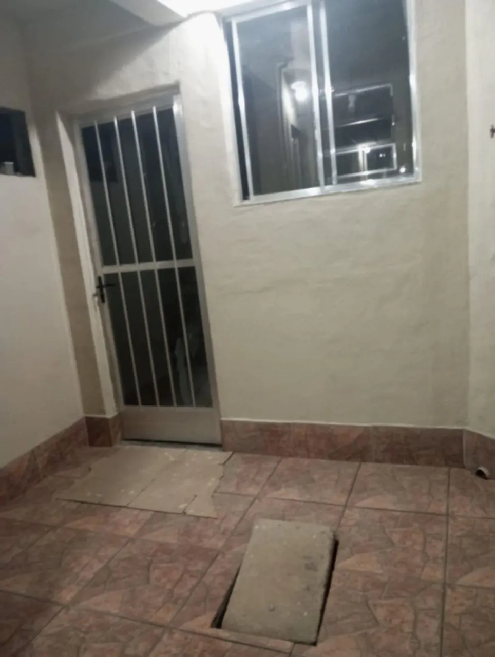 1-bedroom apartment with separate kitchen and parking — photo 7