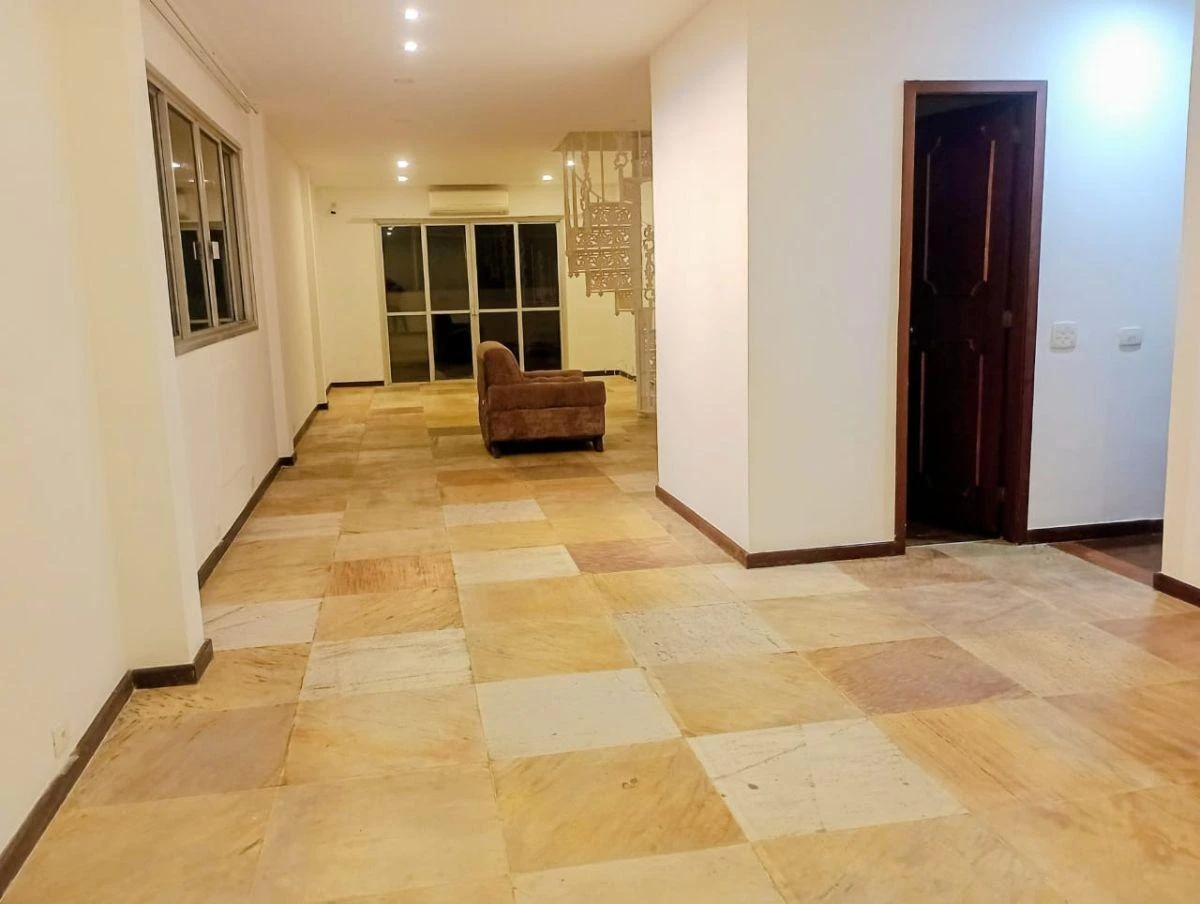 Apartamento mobiliado de 4 quartos com espaço de home office — photo 19