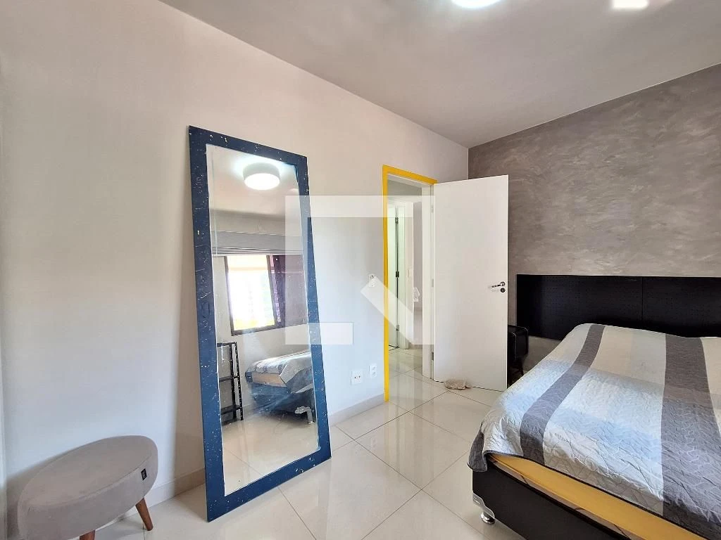 Furnished 3-bedroom apartment with 3 bathrooms — photo 24