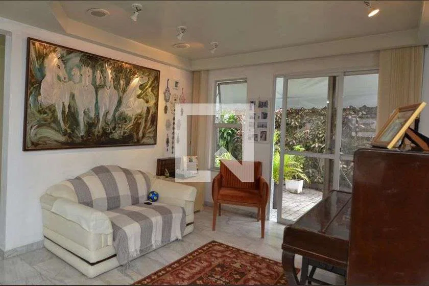 House for rent with 7 bedrooms and open-plan kitchen — photo 17