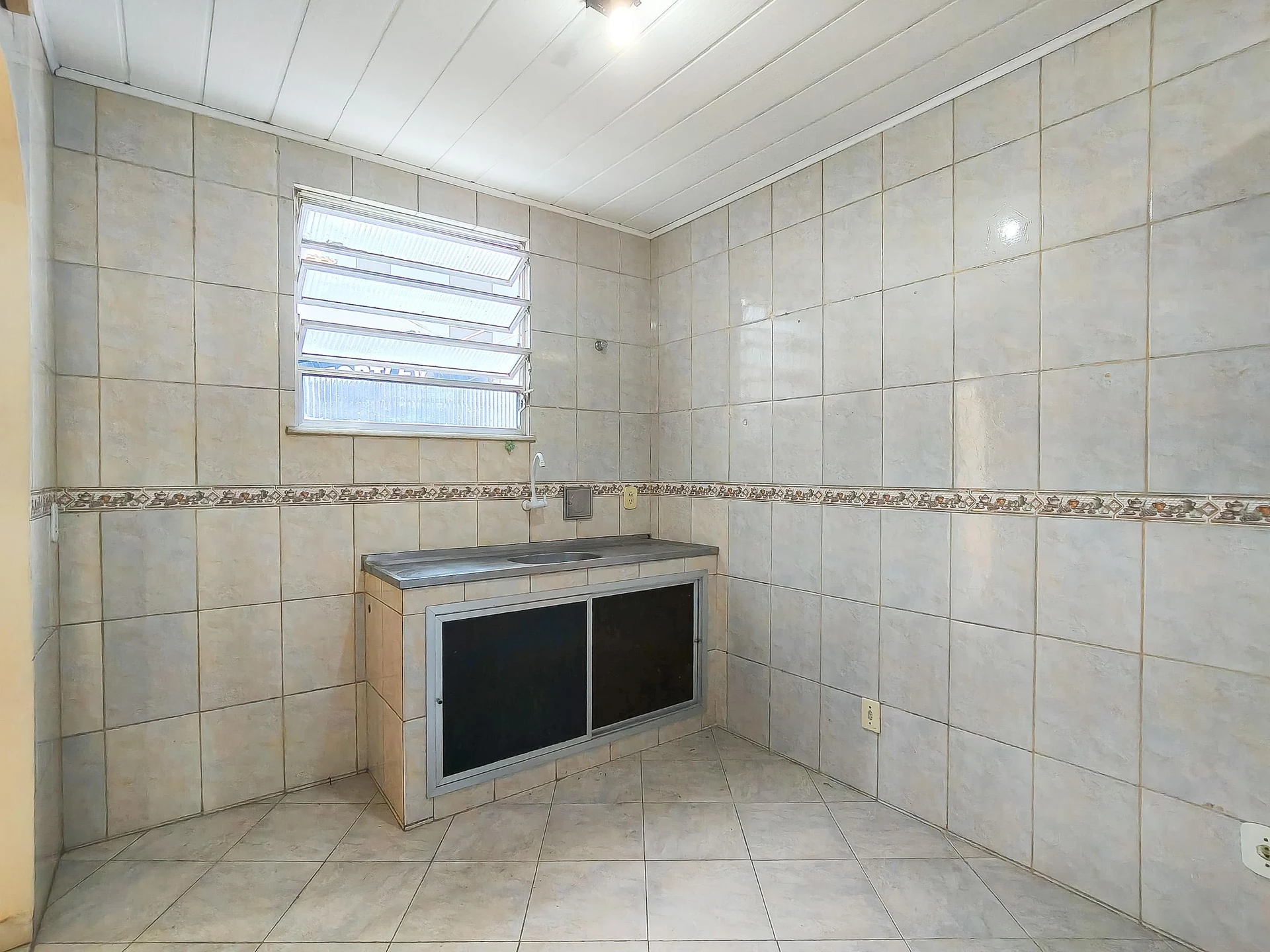 Орендна квартира з 2 спальнями та окремою кухнею — photo 19