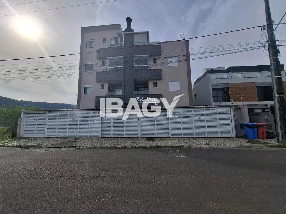 1-bedroom 48 m² apartment with 1 parking space — photo 2