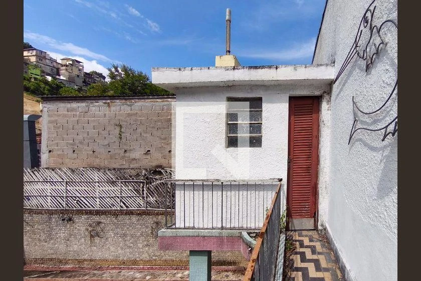 500 m² rental house with 4 bedrooms and 2 bathrooms — photo 50