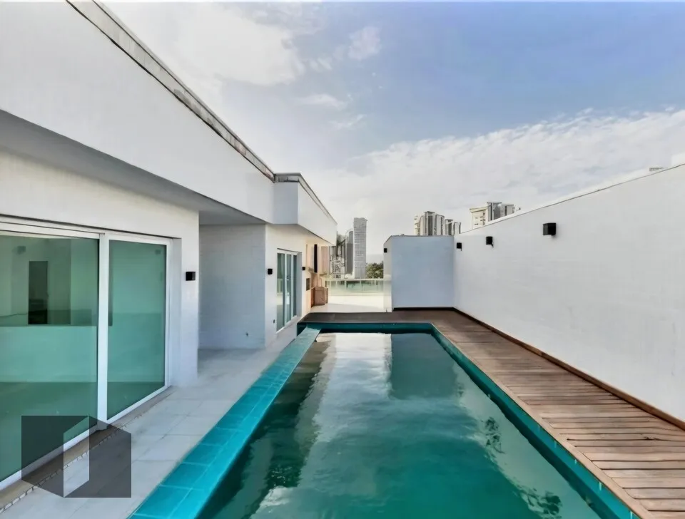 Penthouse with 5 bedrooms and balcony BBQ — photo 9