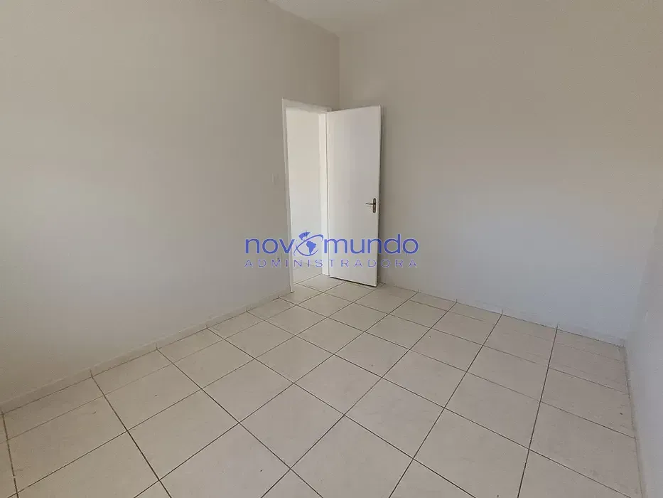 Unfurnished house with 2 bedrooms, 1 bathroom and balcony — photo 12