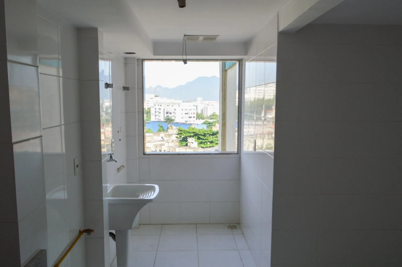 Apartment for rent with 4 bedrooms, 4 bathrooms and parking — photo 34
