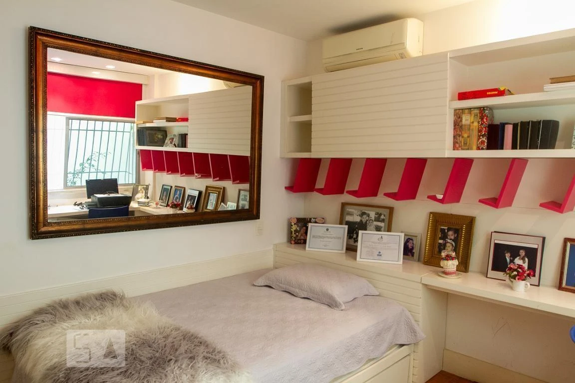 Furnished apartment with 3 bedrooms and 148 m² — photo 6