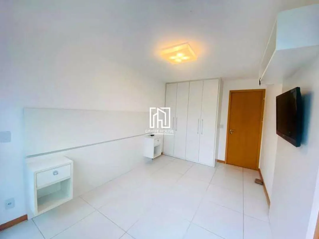 House, 200 m², with a grill on the balcony — photo 14