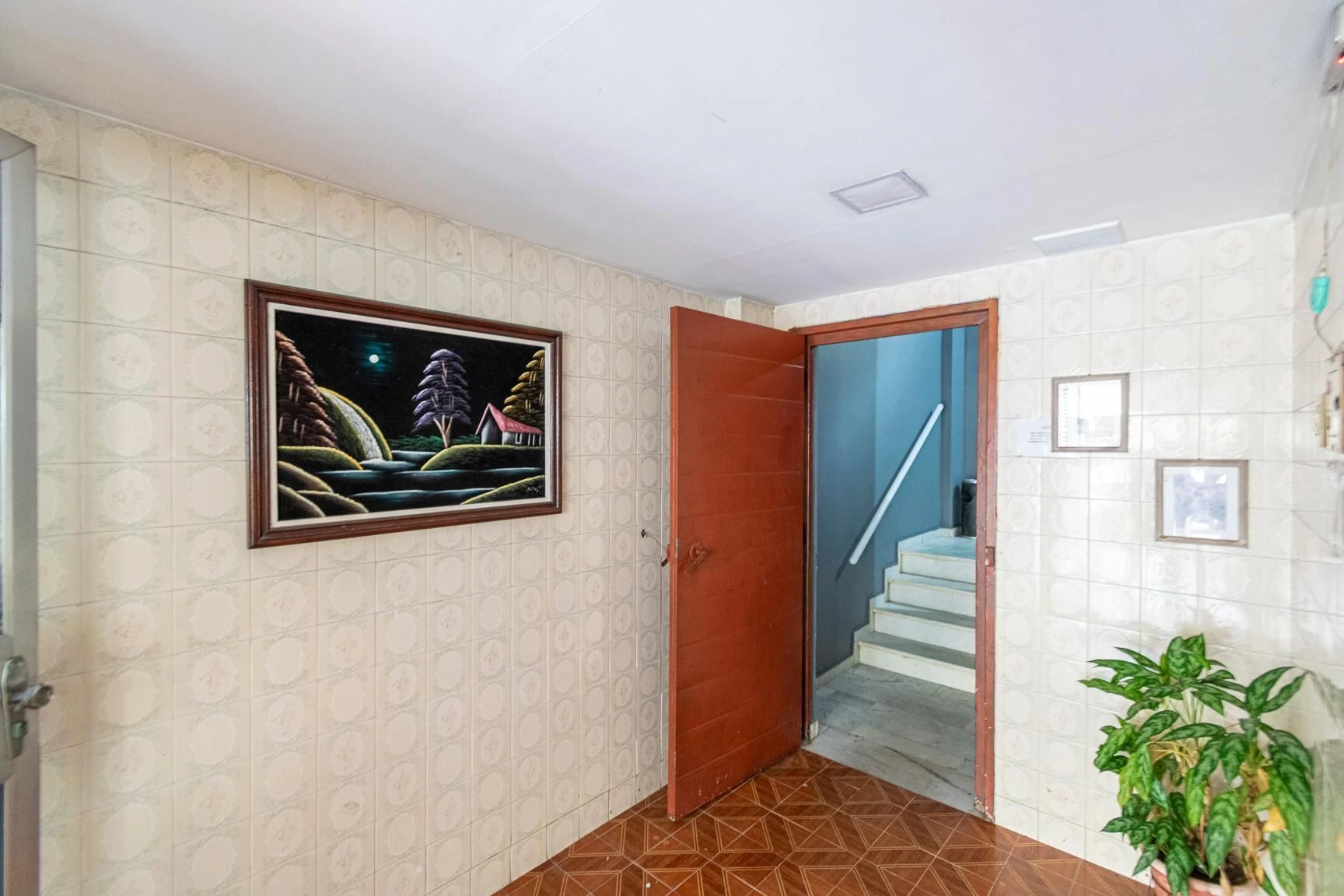 Apartment, 90 m², with a bathtub — photo 17